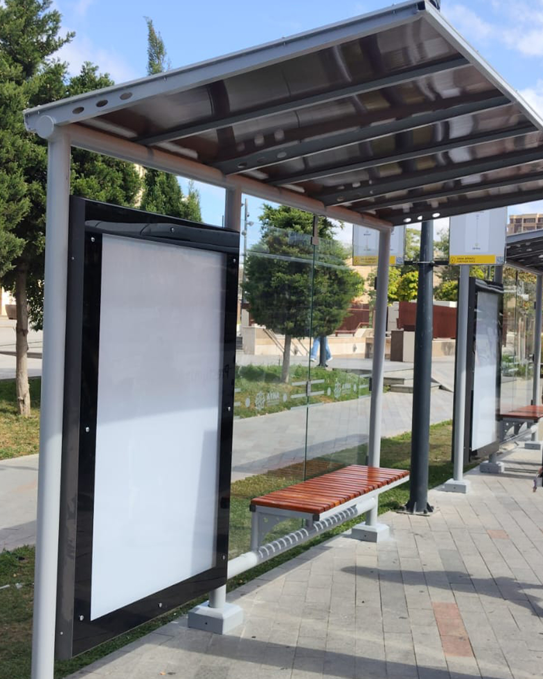 “28 May” NMM-də və “Şamaxinka” ərazisində yeni dayanacaqlar quraşdırılıb