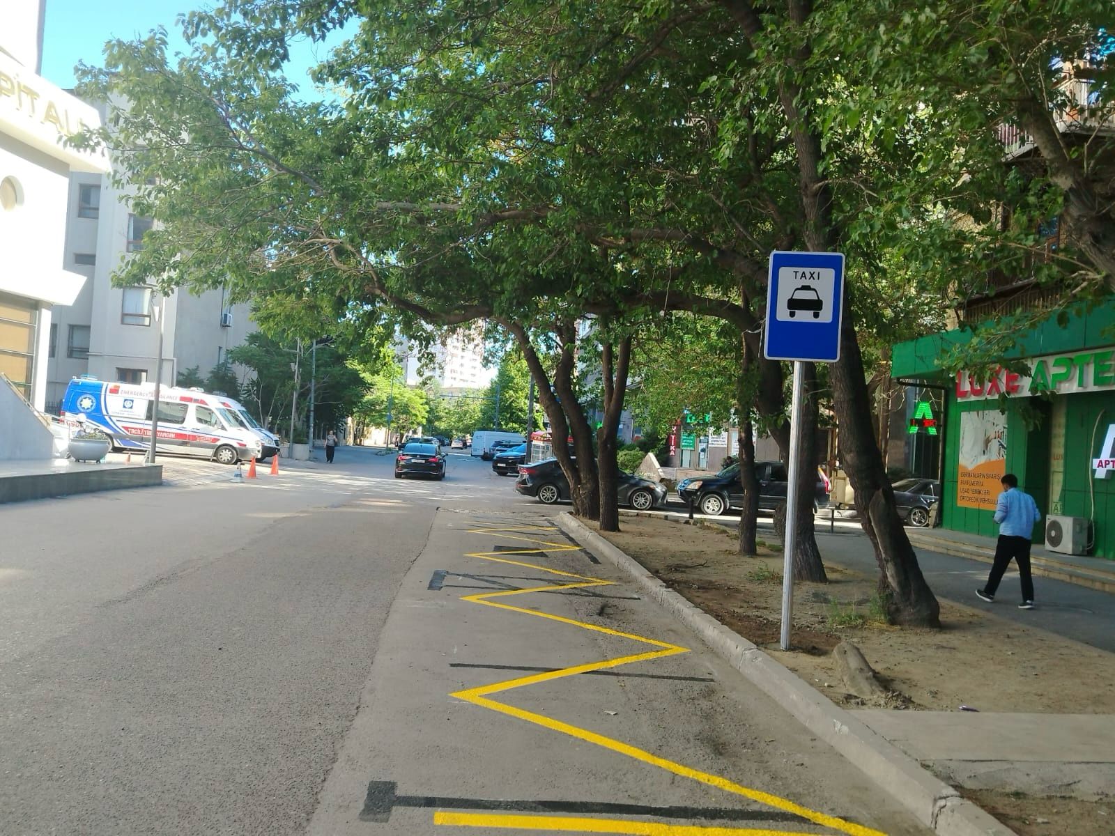 Daha 2 ünvanda minib-düşmə yeri yaradılıb