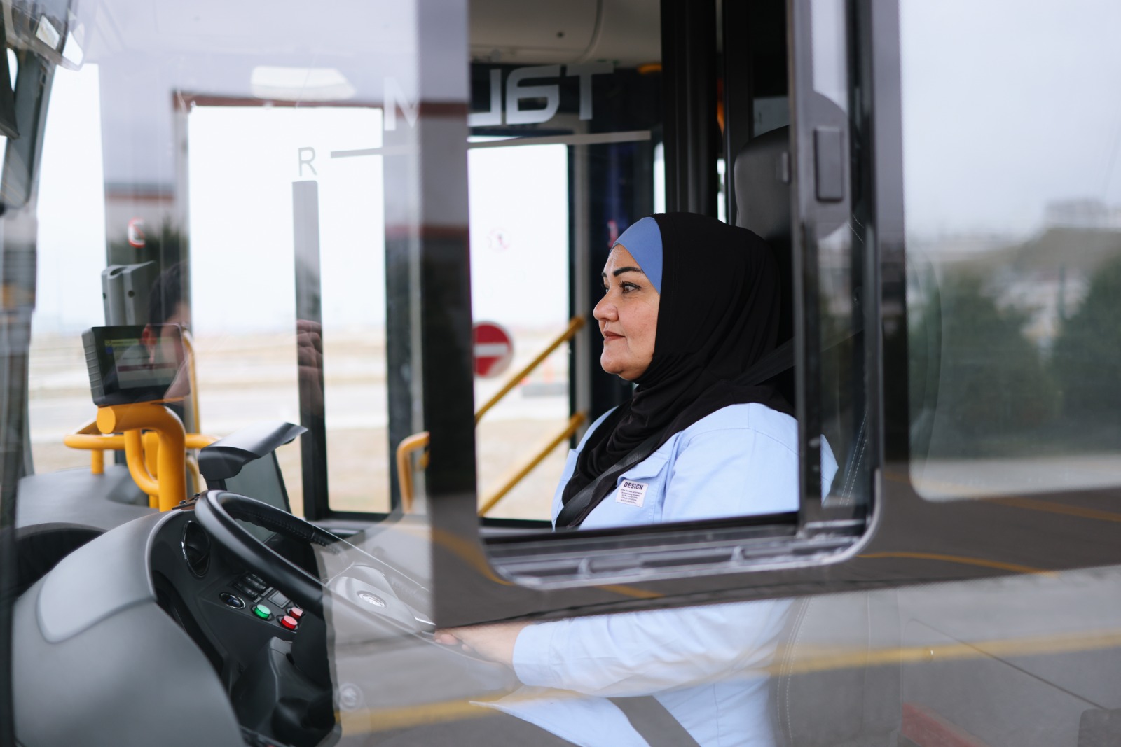 Avtobus idarə edəcək qadın sürücülər üçün təlimlər davam edir