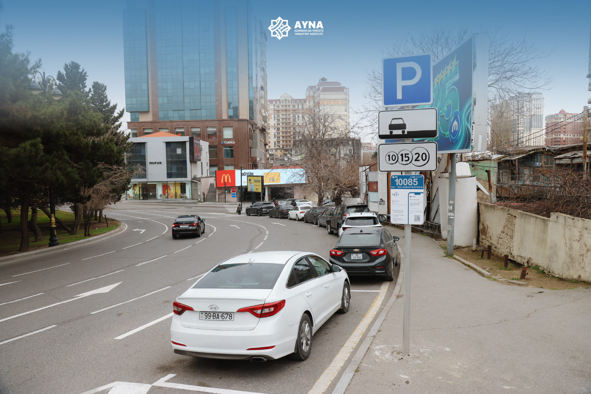 Paytaxtda yeni parklanma yerləri təşkil edilib