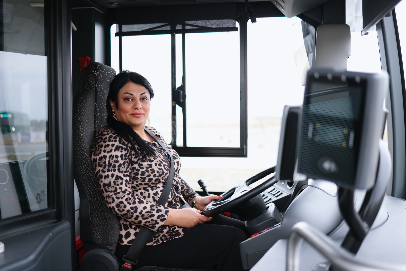 Avtobus idarə edəcək qadın sürücülər üçün təlimlər davam edir