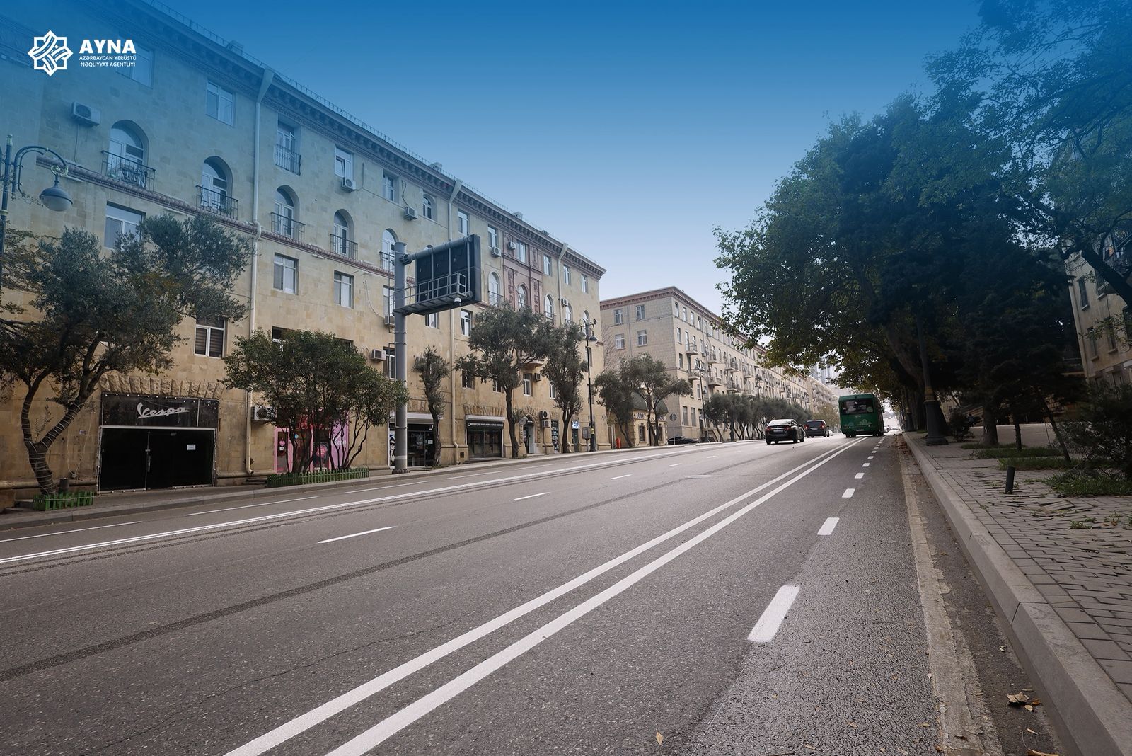 İnşaatçılar prospektində mikromobillik zolağı təşkil edilir